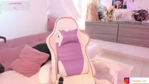 Angel online show from June 13, 4:15 pm