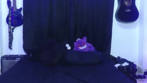 annie_barry online show from March 8, 11:03 am