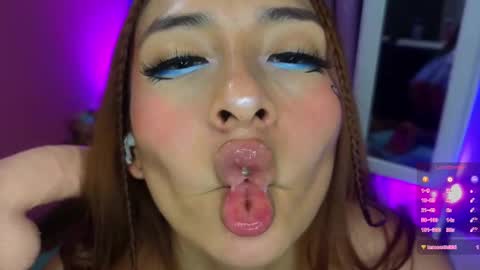 Annie online show from February 11, 7:27 pm