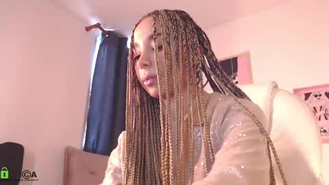 Snapshot of annie_es chatting on March 5, 12:33 pm Annie online show from March 5, 12:33 pm