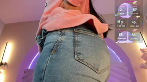   online show from February 19, 3:06 am