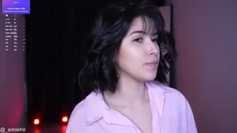 anniehillofficial_ online show from March 5, 9:06 pm