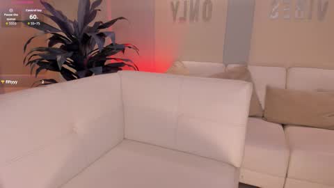 Annie Monroe online show from March 11, 12:20 pm