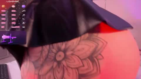 ANNIE  online show from April 20, 8:01 pm