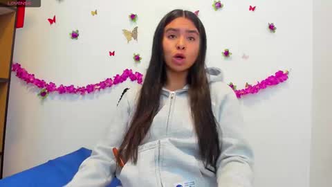 annie online show from January 6, 8:18 am