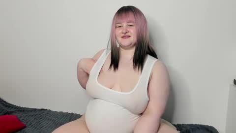 Ann online show from April 24, 12:30 pm