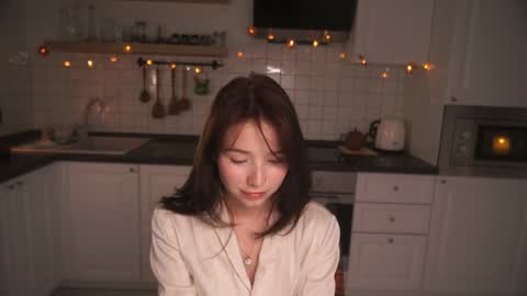 Snapshot of anntics_ chatting on October 29, 4:09 pm N  antics online show from October 29, 4:09 pm