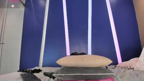 Anny online show from June 6, 11:11 pm