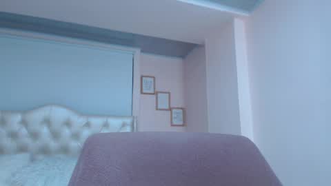 Snapshot of anny_louis chatting on February 25, 2:14 am ANNY LOUIS online show from February 25, 2:14 am