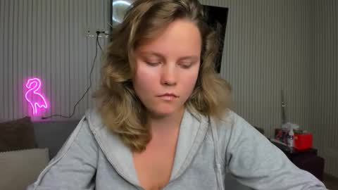Snapshot of anny_love_you chatting on October 11, 12:08 pm anny_love_you online show from October 11, 12:08 pm