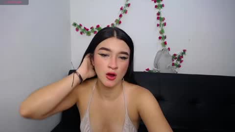 Anny online show from April 27, 3:20 pm