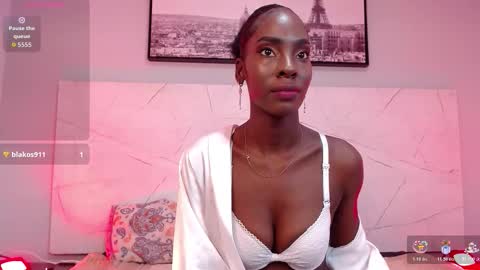 Snapshot of annyfiore chatting on October 19, 2:57 am Anny online show from October 19, 2:57 am