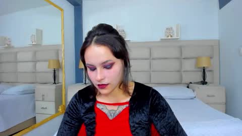 Snapshot of annythomsonn chatting on September 14, 8:18 pm AnnyT online show from September 14, 8:18 pm
