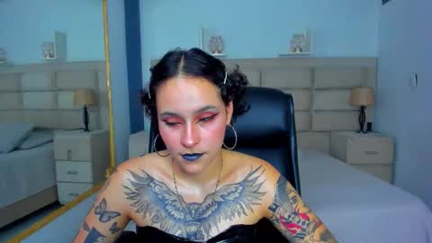 Snapshot of annythomsonn chatting on September 24, 9:47 pm AnnyT online show from September 24, 9:47 pm