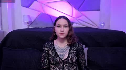 Snapshot of annythomsonn chatting on December 29, 8:37 pm AnnyT online show from December 29, 8:37 pm