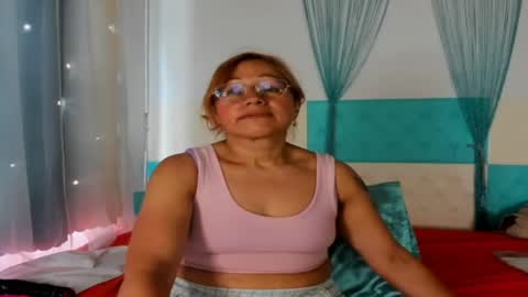 anthonela_mature_ online show from April 23, 6:54 pm