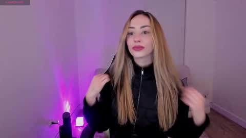 Anthonela online show from September 18, 4:44 am