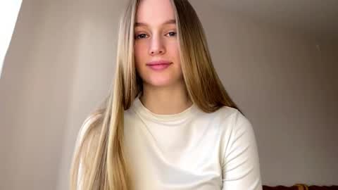 Viktoria online show from April 26, 3:21 pm