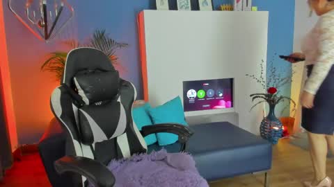 Antonella online show from April 28, 7:18 pm