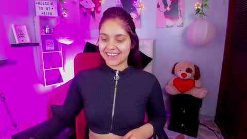    online show from November 19, 1:00 pm