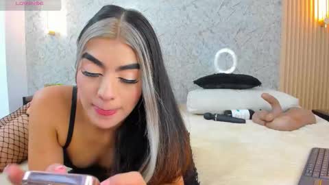 Anto online show from November 19, 8:53 pm