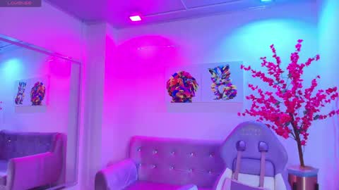 Antonella  online show from April 26, 3:48 am