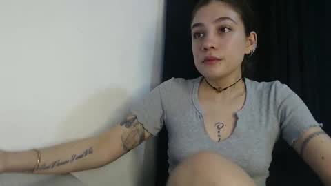 antonia0824 online show from March 6, 3:45 am