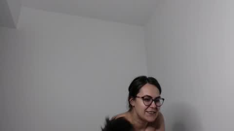 Antonia online show from March 3, 4:43 pm