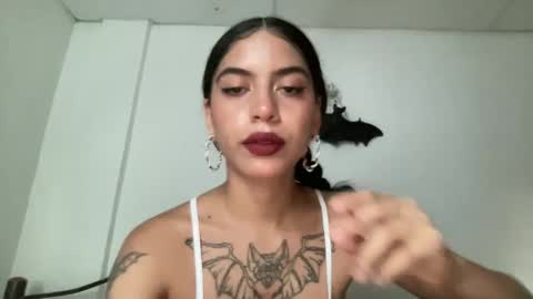 Antonia online show from December 7, 10:06 pm