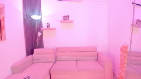 Ana online show from December 1, 7:38 pm