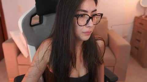 anya online show from April 26, 10:07 pm