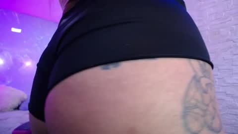 Anyela  online show from February 11, 3:40 pm