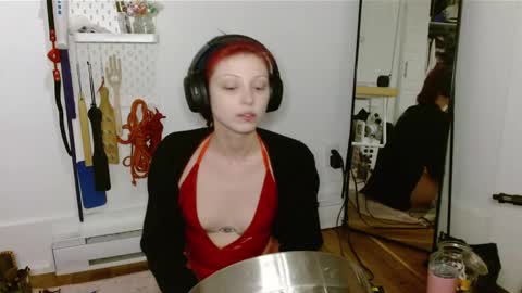 Lila online show from March 12, 12:02 am