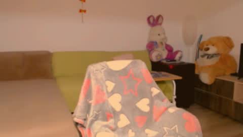 An online show from April 26, 9:23 pm