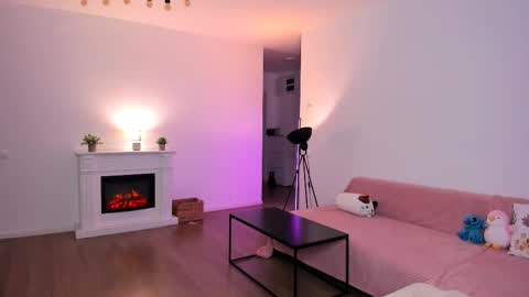 Anysa Smith online show from March 11, 9:39 pm