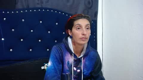 anyu online show from January 17, 5:00 am