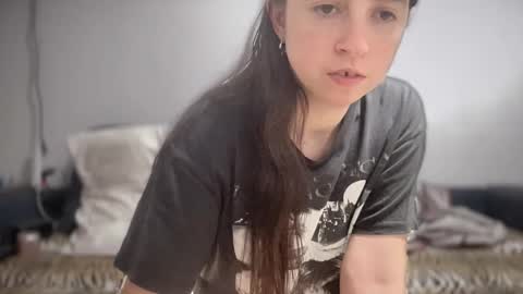 aphr0dite22 online show from February 24, 6:17 pm