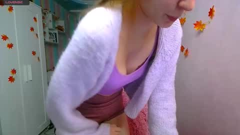 Aphrodite online show from October 19, 1:46 pm