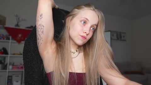  REYNA  next stream is 11h of Feb online show from April 23, 5:15 pm