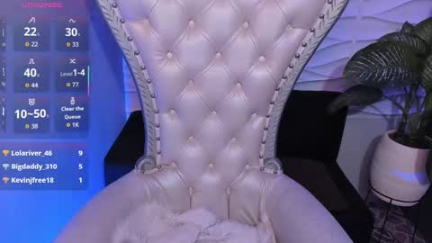 apprilfoxx online show from September 15, 6:59 pm