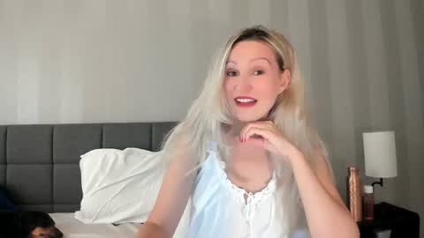 Audrey Im usually online every single day except sundays from  and 20 pm uk time online show from August 8, 8:39 pm