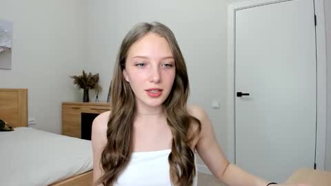 Snapshot of ar_ya18 chatting on September 24, 8:46 am Lina online show from September 24, 8:46 am