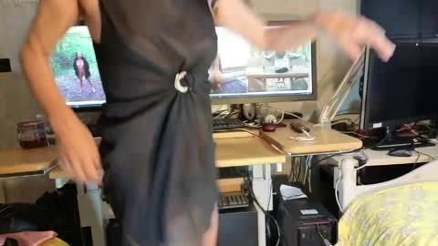 Nadia Cyel online show from April 25, 12:52 pm