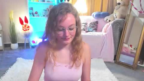 Ariel online show from April 21, 2:51 am