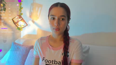 Snapshot of ari_baker chatting on December 14, 12:12 pm Arianna Baker online show from December 14, 12:12 pm