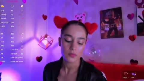 Snapshot of ari_baker chatting on February 13, 8:34 pm Arianna Baker online show from February 13, 8:34 pm