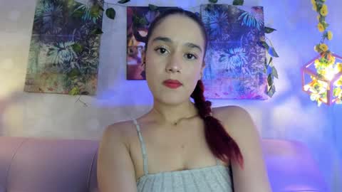 Snapshot of ari_baker chatting on January 9, 8:33 pm Arianna Baker online show from January 9, 8:33 pm