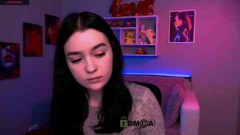 Aria online show from April 4, 7:34 pm