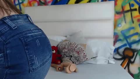 aria online show from January 31, 11:56 am