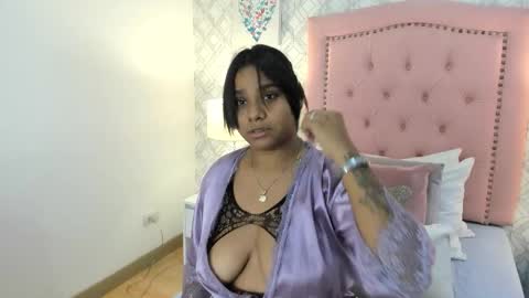 Snapshot of aria_star7 chatting on October 8, 7:51 pm aria_star7 online show from October 8, 7:51 pm